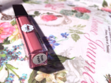 Load image into Gallery viewer, Rose Petals